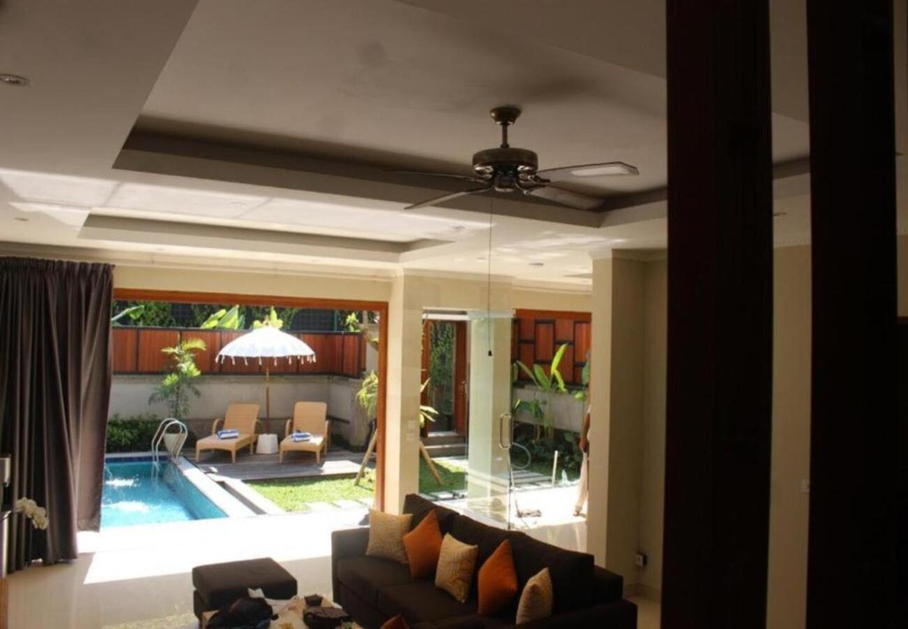 Kubu Gwk Villa 金巴兰 外观 照片